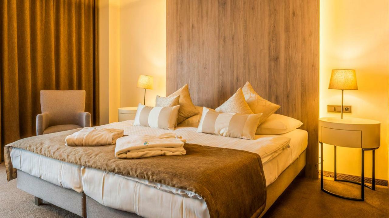 Hotel Aquacity Seasons โปปรัด ภายนอก รูปภาพ